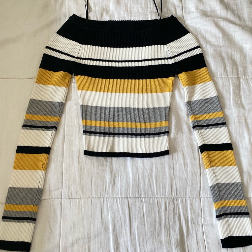 Cropped Off the Shoulder Ribbed Knit Top